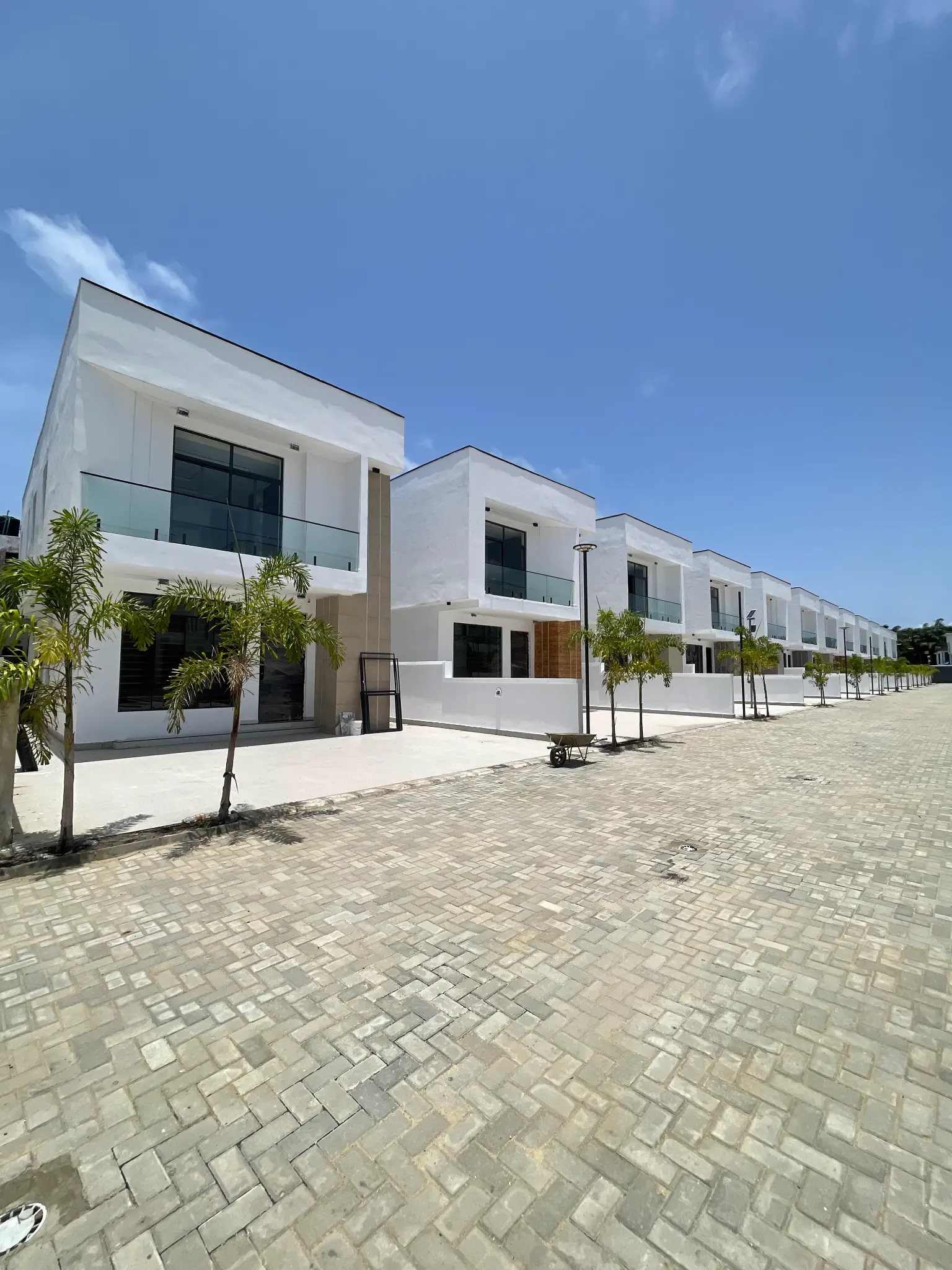 Estate row view around the Orchid Lekki duplex